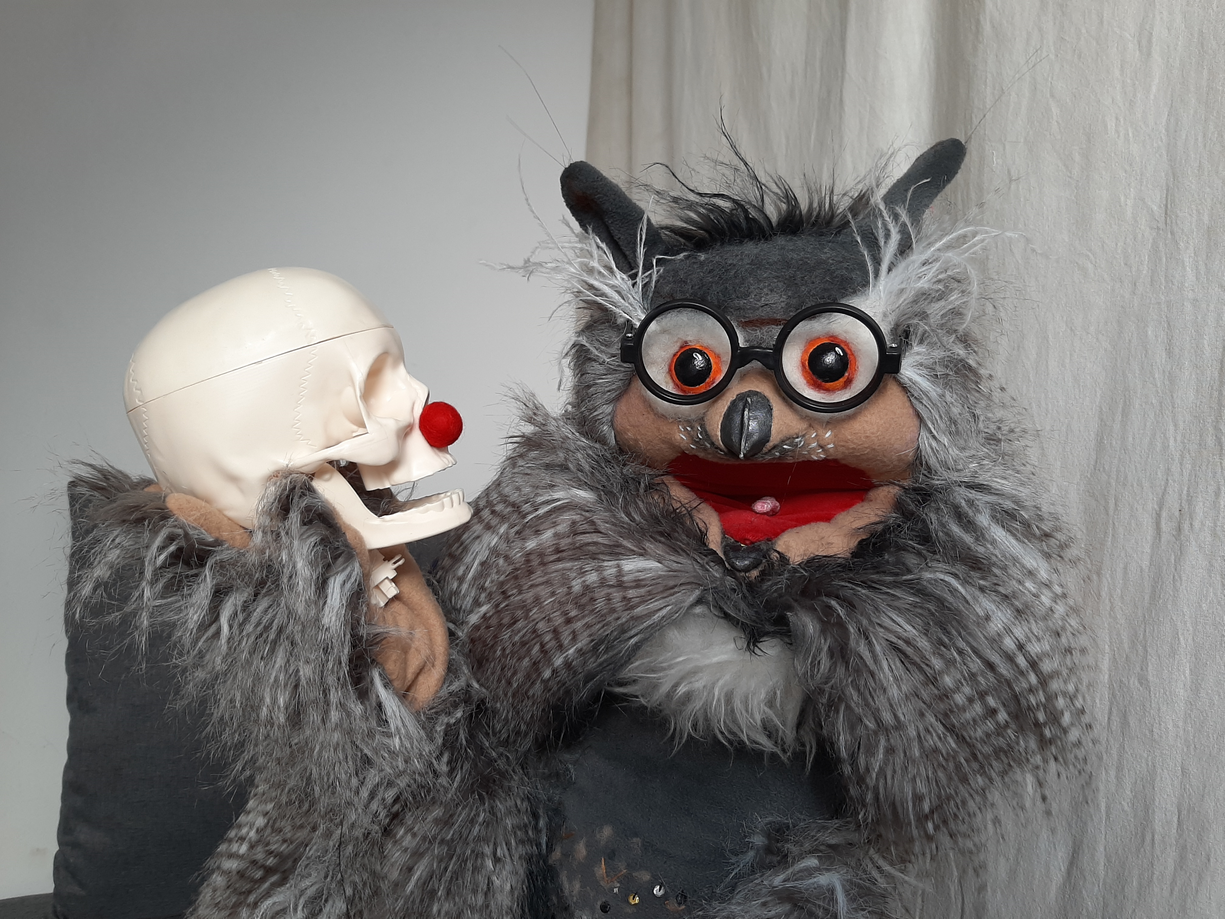 BÜCHERTHEATER: Weltliteratur auf der Puppenbühne: Hamlet